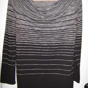 Heathered Grey ad Black Striped Max Studio Sweater